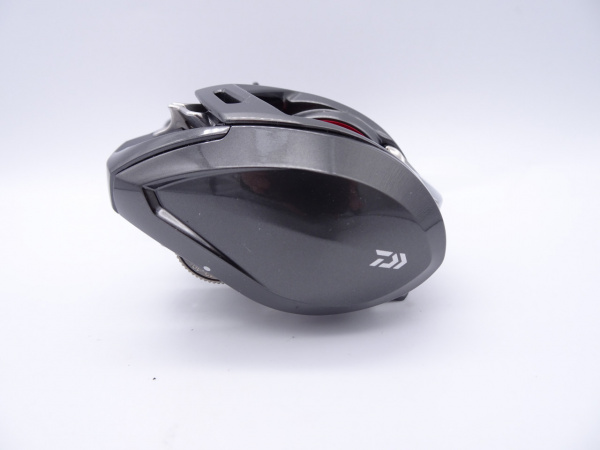 ２０アルファスエアーＴＷ　８．６Ｒ